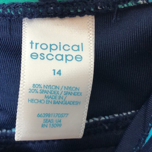 Tropical Escape Women's White Blue One Piece Swimsuit 14 PLUS SIZE - Picture 2 of 7